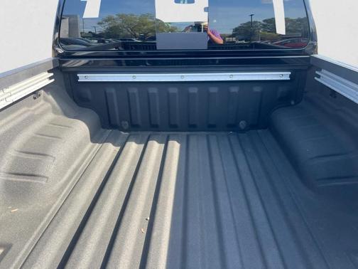 Black 2023 Nissan Frontier PRO-4X