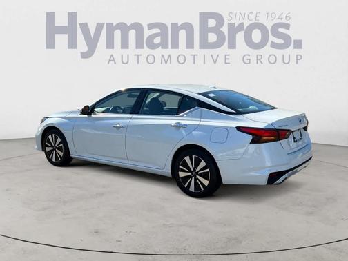 2022 Nissan Altima 2.5 SL