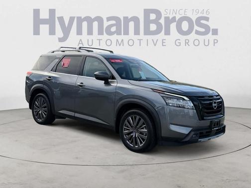 Gun Metallic 2023 Nissan Pathfinder SL