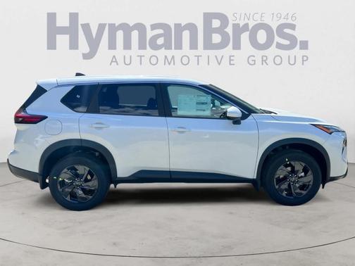 Everest White P 2026 Nissan Rogue SV