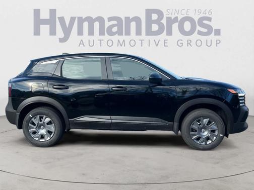 Super Black 2026 Nissan Kicks S