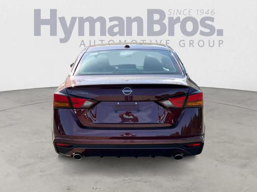 2025 Nissan Altima SV