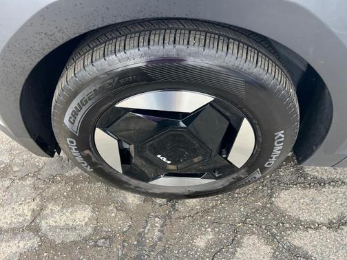 2024 Kia EV9 Light Long Range