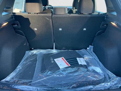 Fresh Powder 2026 Nissan Kicks S