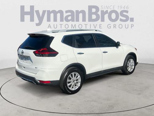 2020 Nissan Rogue SV
