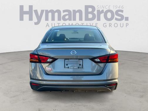 2022 Nissan Altima 2.5 S