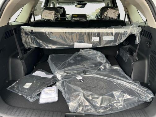 Ivory Silver 2026 Kia Sorento S