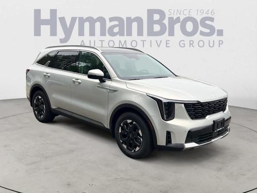 Ivory Silver 2026 Kia Sorento S