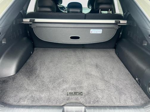 Glacier 2022 Kia EV6 Wind