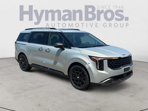 Ivory Silver 2026 Kia Carnival SX