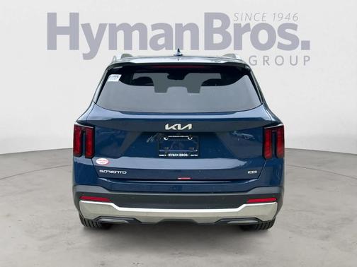 Midnight Black 2026 Kia Sorento S