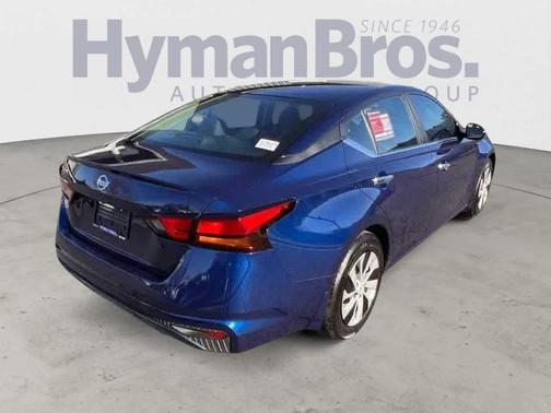 2022 Nissan Altima 2.5 S