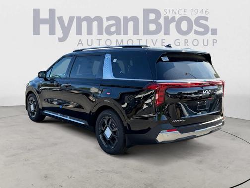 Aurora Black Pearl 2026 Kia Carnival SX