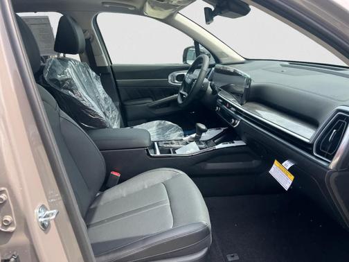 Brown 2026 Kia Sorento SX