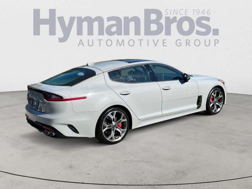 2019 Kia Stinger GT2