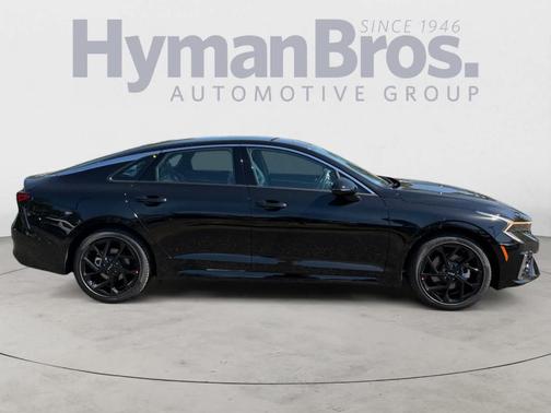 Aurora Black Pearl 2026 Kia K5 GT-Line