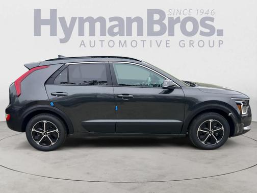 2025 Kia Niro EX
