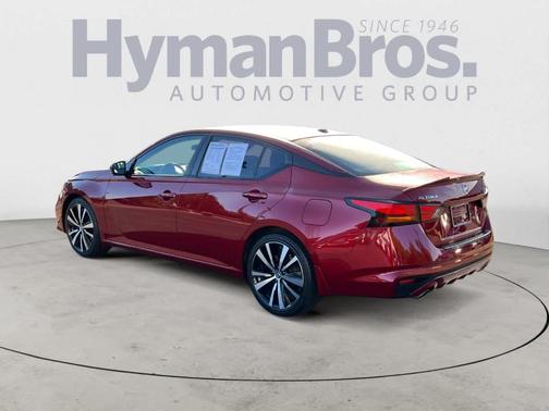 2021 Nissan Altima 2.5 SR