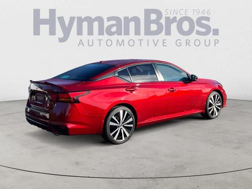 2021 Nissan Altima 2.5 SR