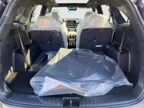 Gray 2026 Kia Sorento Hybrid X-LINE SX PRESTIGE