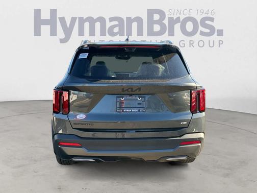 Gray 2026 Kia Sorento Hybrid X-LINE SX PRESTIGE