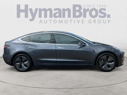 2020 Tesla Model 3 Standard Range