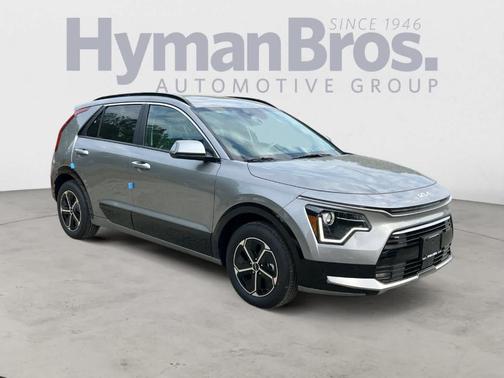 2025 Kia Niro SX