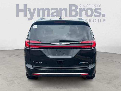 2021 Chrysler Pacifica Hybrid Pinnacle
