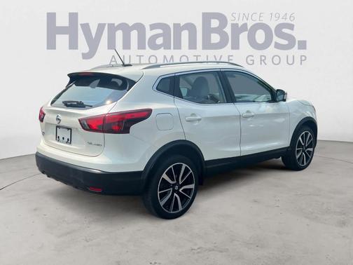 2017 Nissan Rogue Sport SL