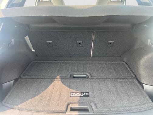 2017 Nissan Rogue Sport SL