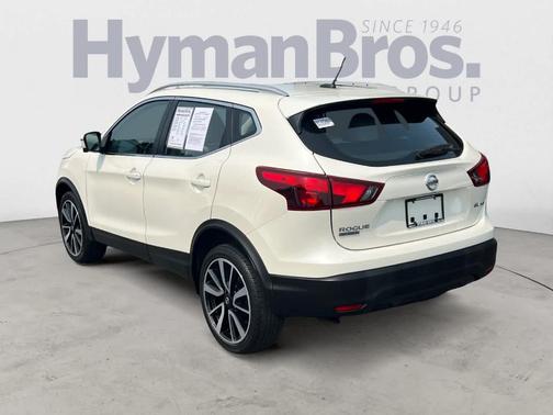 2017 Nissan Rogue Sport SL