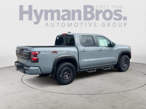 2025 Nissan Frontier PRO-4X