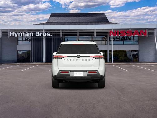 Pearl 2026 Nissan Pathfinder SL