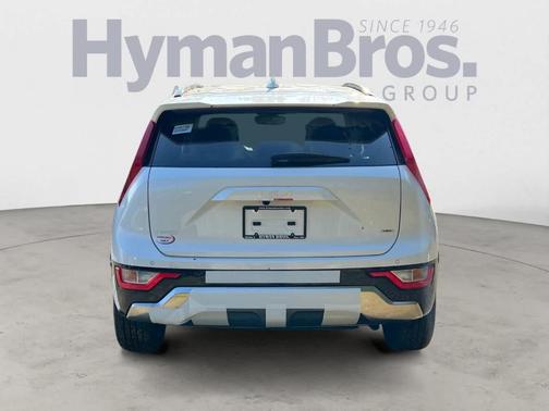 2025 Kia Niro EX Touring