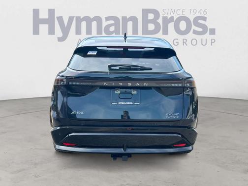 Northern Lights 2023 Nissan ARIYA EVOLVE+