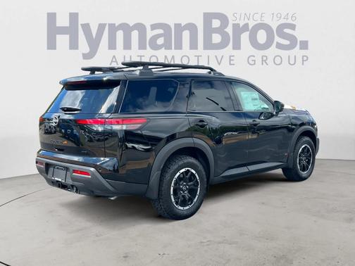 2025 Nissan Pathfinder Rock Creek
