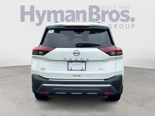 White 2023 Nissan Rogue SL