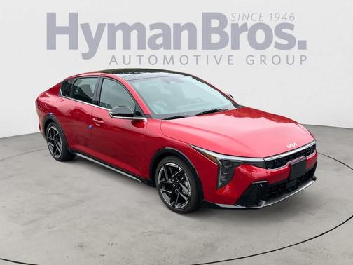 2025 Kia K4 GT-Line