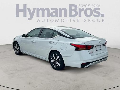2022 Nissan Altima 2.5 SL