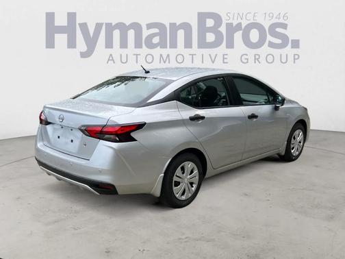 2025 Nissan Versa S