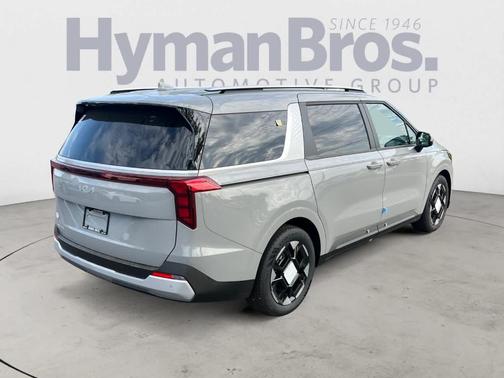 2025 Kia Carnival EX