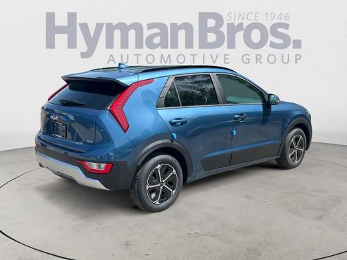 2025 Kia Niro EX