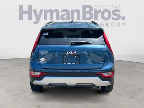2025 Kia Niro EX