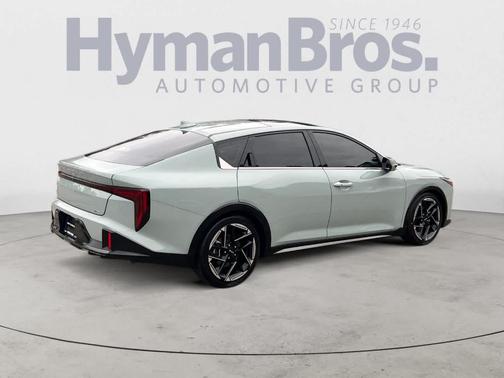 2025 Kia K4 GT-Line