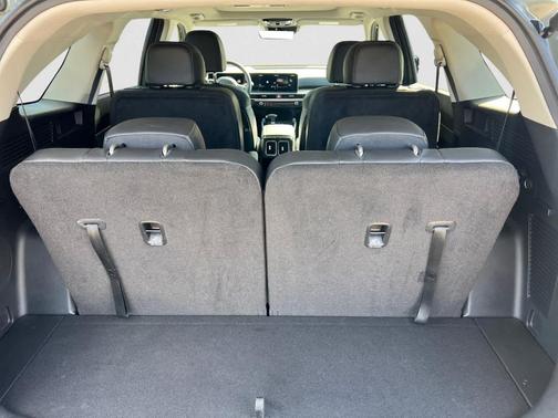 2025 Kia Sorento X-Line EX