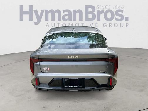 2025 Kia K4 GT-Line