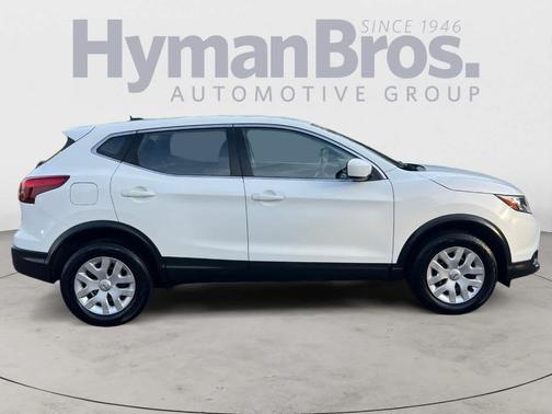 2018 Nissan Rogue Sport S