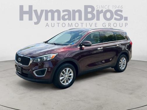 Sangria Red 2017 Kia Sorento LX