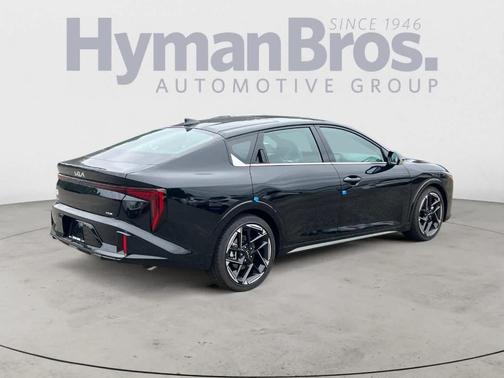 2025 Kia K4 GT-Line