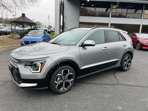 2025 Kia Niro EX Touring